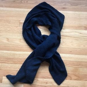 Charlotte Russe Navy knit fall/winter scarf